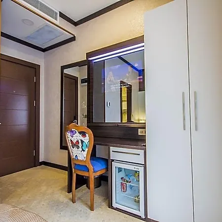 Fidan Taksim Deluxe Hotell 3*