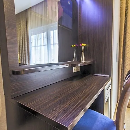 Fidan Taksim Deluxe