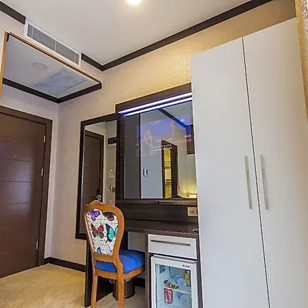 Fidan Taksim Deluxe