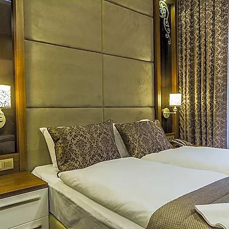 Fidan Taksim Deluxe ホテル 3*