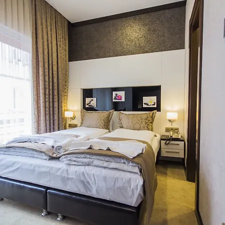 Fidan Taksim Deluxe